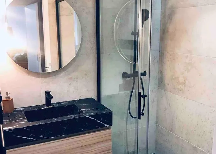 Moderne&central - 1 - Garage Privé *